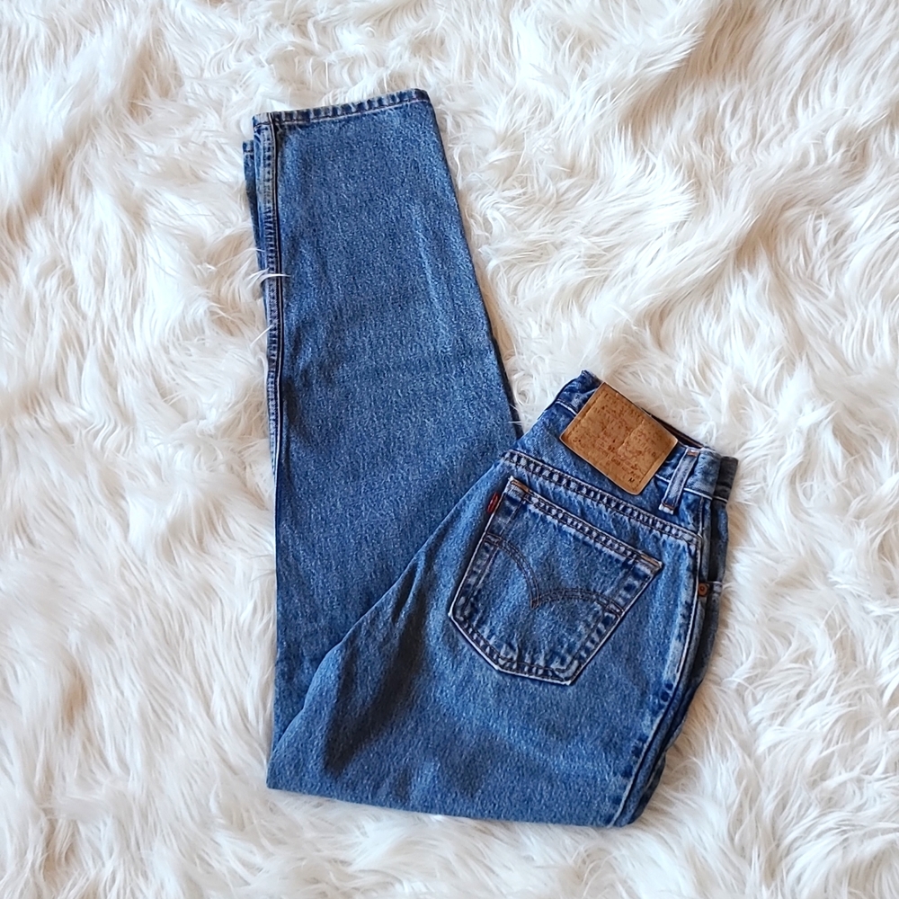 VINTAGE LEVI'S 550'S TAPERED LEG JEANS ~🎊HP🎊 - Picture 7 of 12